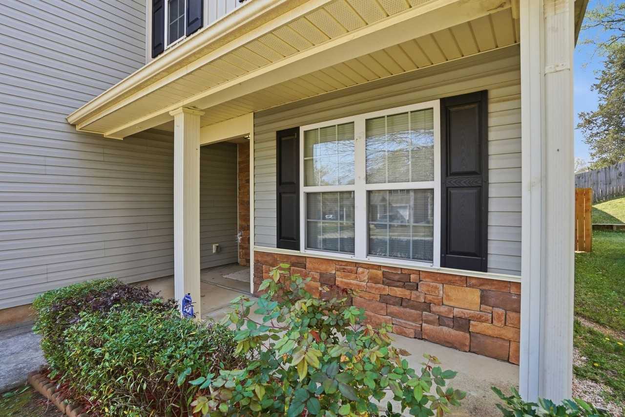 7530 Fowler Springs Ln - Photo 3 of 38