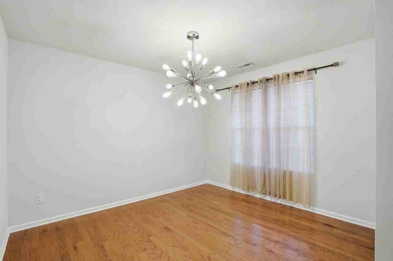 7530 Fowler Springs Ln - Photo 7 of 38