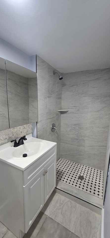 843 E Price St - Photo 7 of 12