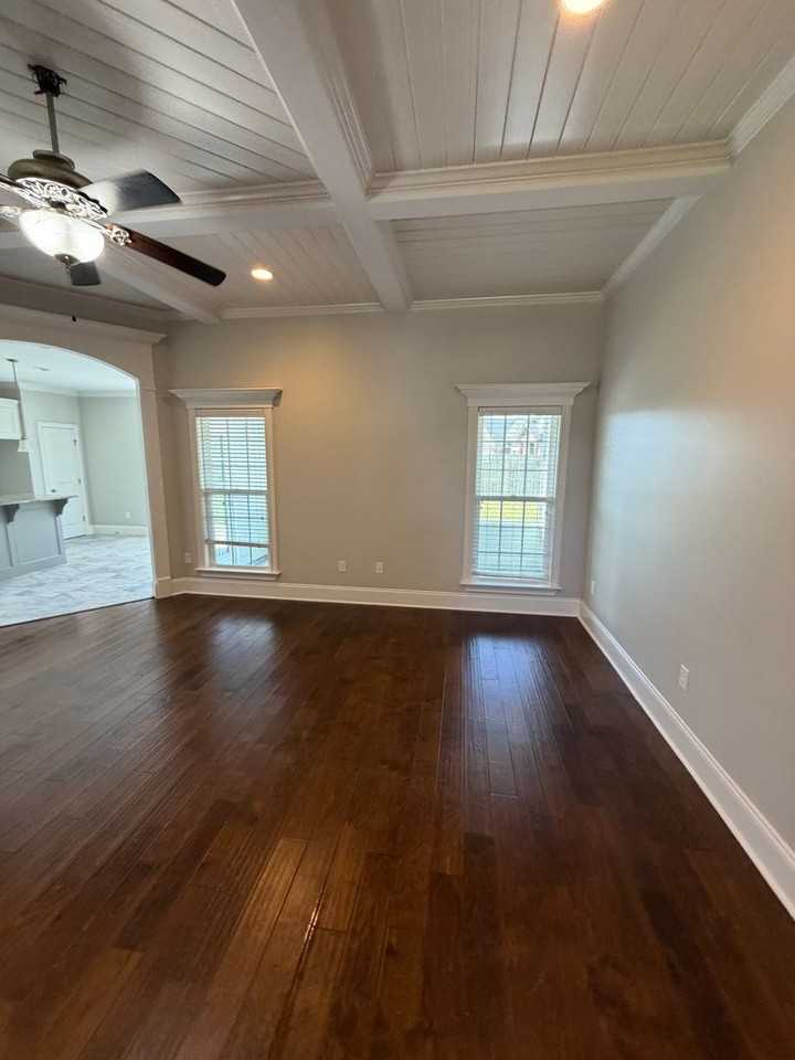 4682 Amelia Cir - Photo 3 of 35