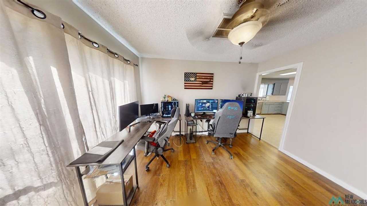 1317 Piedmont Dr - Photo 7 of 30