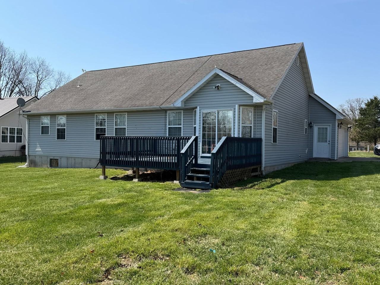 19958 Ladera Rd - Photo 2 of 15