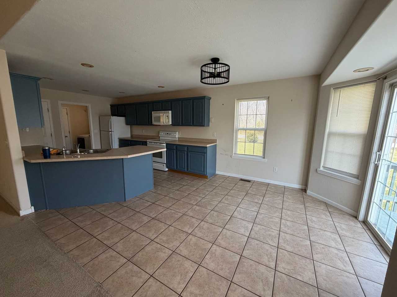 19958 Ladera Rd - Photo 6 of 15