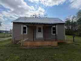 featured image of 414 Adam St