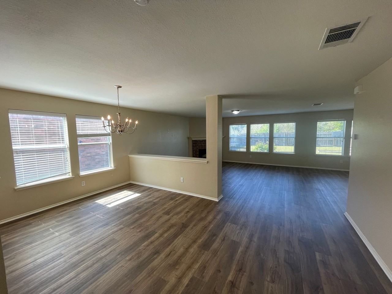 2409 Becard Dr - Photo 3 of 23