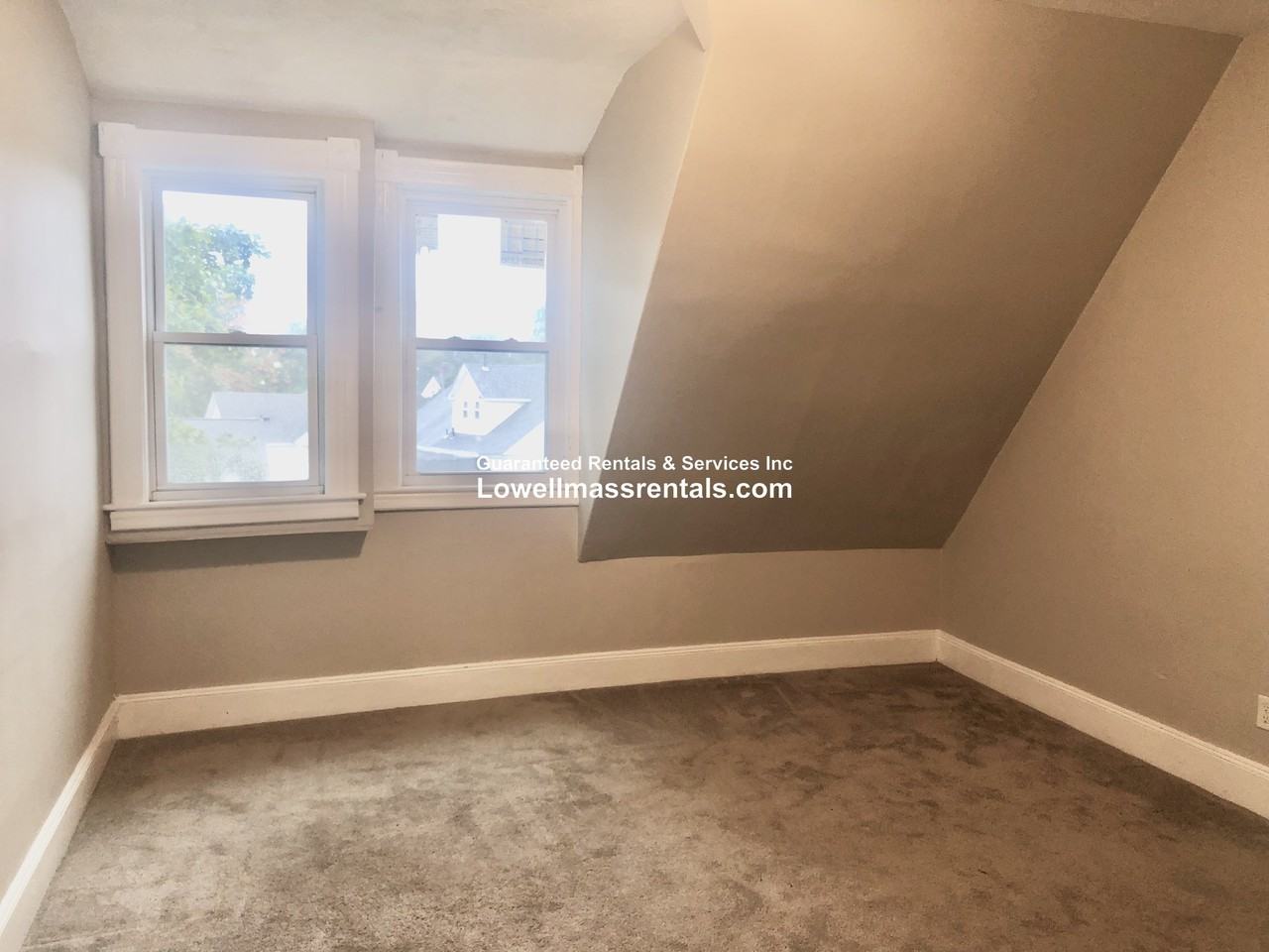 8 Middlesex St #5 - Photo 7 of 17