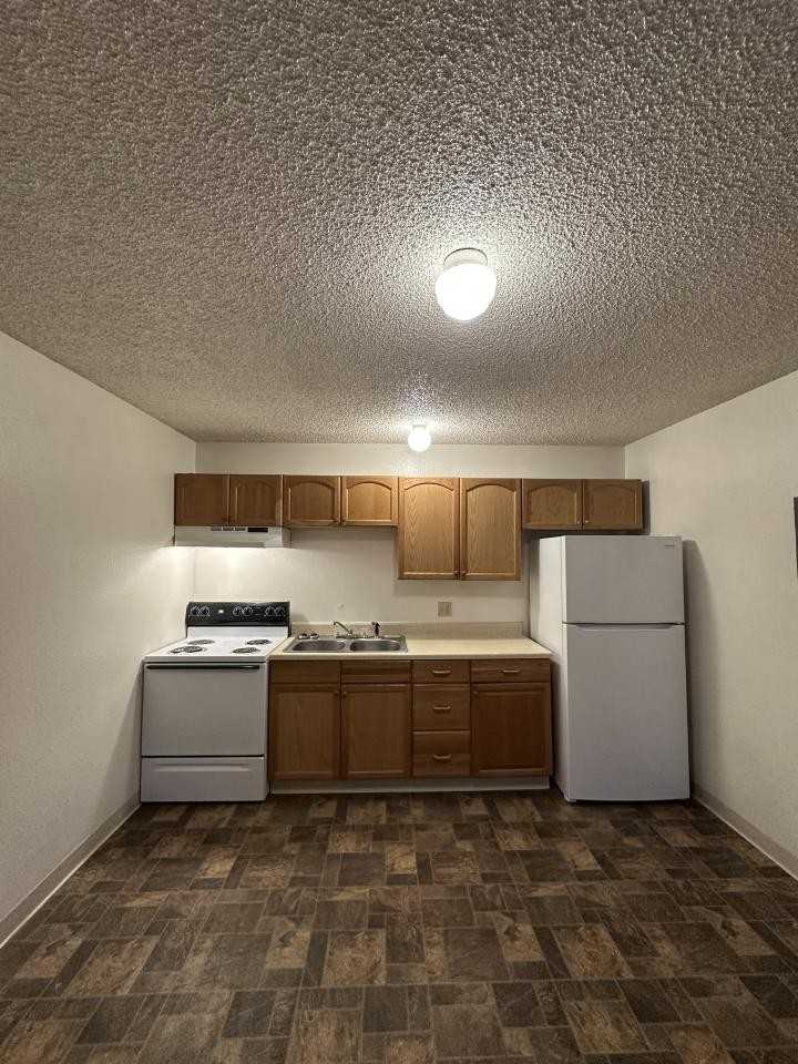 202 Prospectors Ln #9 - Photo 3 of 6