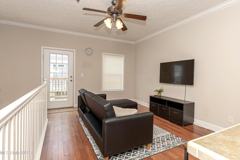 611 Peach St - Photo 1 of 1