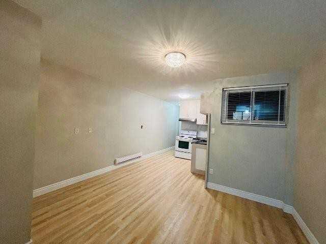 1429 Kingston Rd #1B - Photo 6 of 18