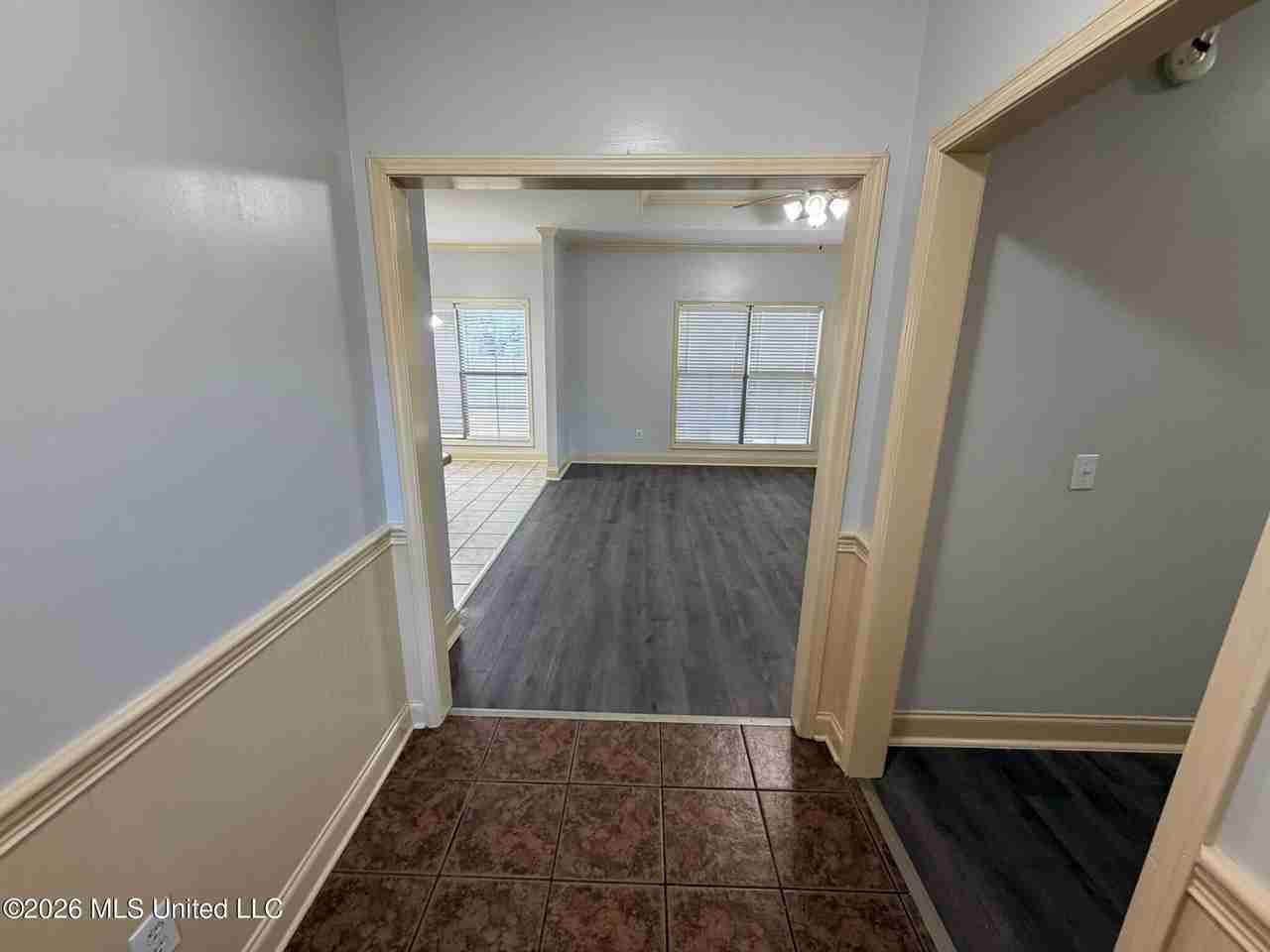 224 Jacks Pl - Photo 3 of 20