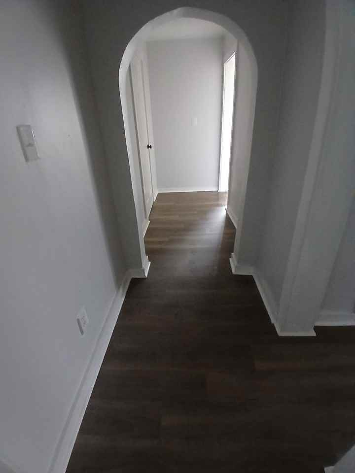 1616 W 16th St - Photo 4 of 13