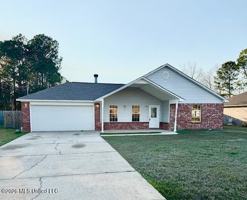 featured image of 3305 N 8th St