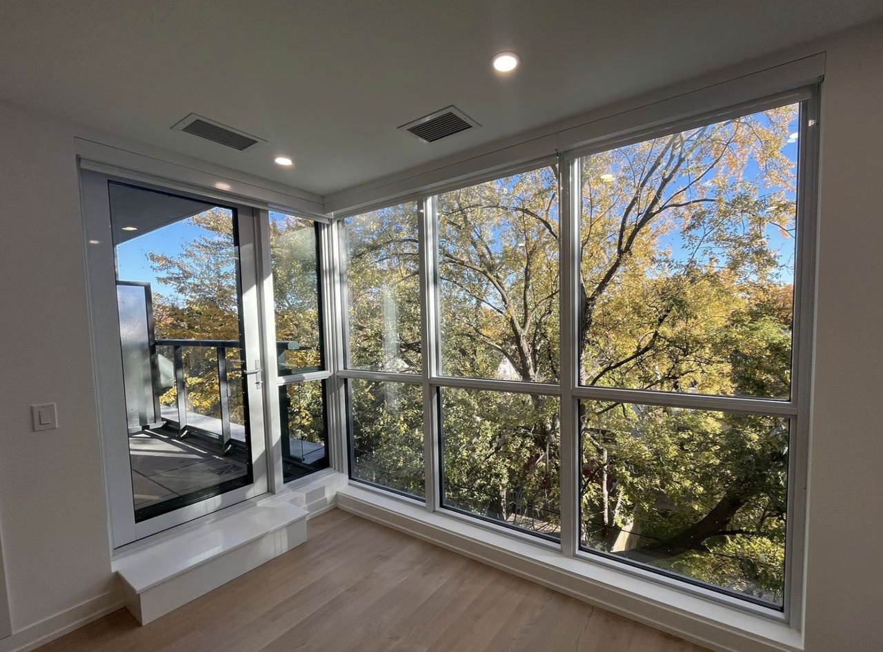 181 Sheppard Avenue East - Photo 2 of 3