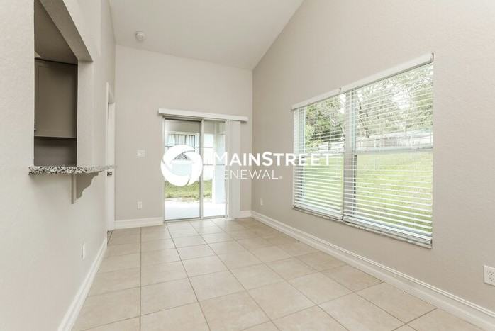 137 W 20th St - Photo 5 of 16