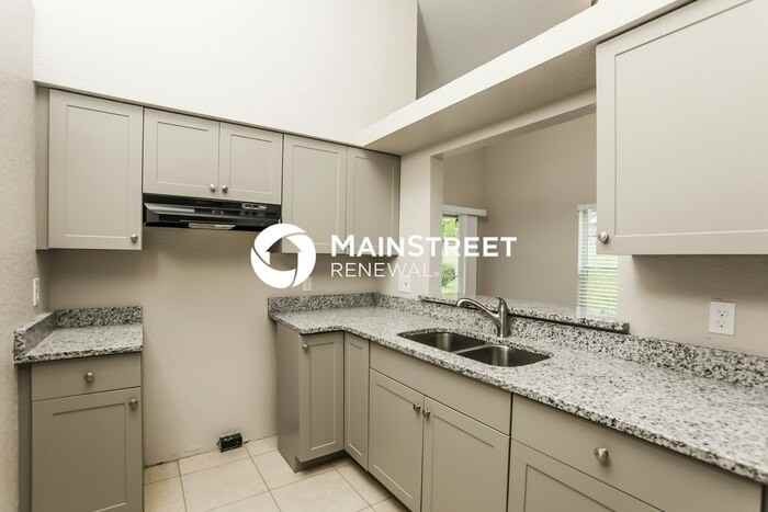 137 W 20th St - Photo 7 of 16