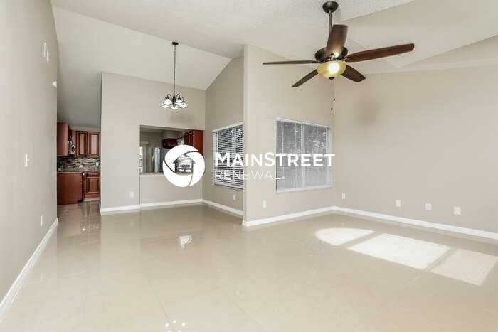 9941 Surrey Ridge Rd - Photo 2 of 16