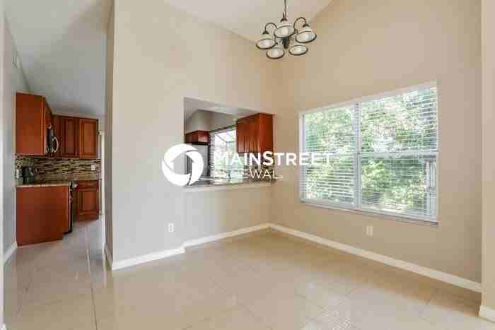 9941 Surrey Ridge Rd - Photo 7 of 16