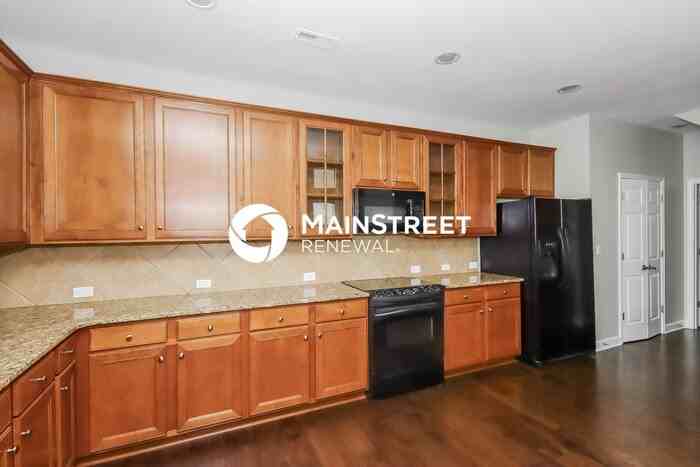 19327 Windjammer Cir - Photo 7 of 16