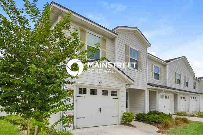 551 Eiseman Way - Photo 2 of 17