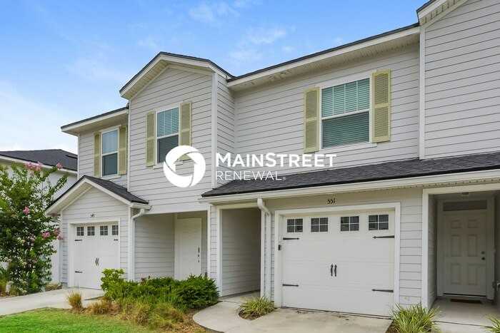 551 Eiseman Way - Photo 3 of 17