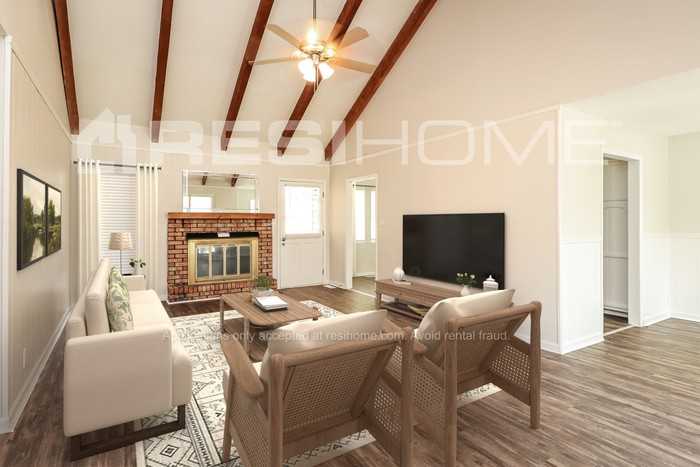 5828 Dogwood Cir - Photo 6 of 20