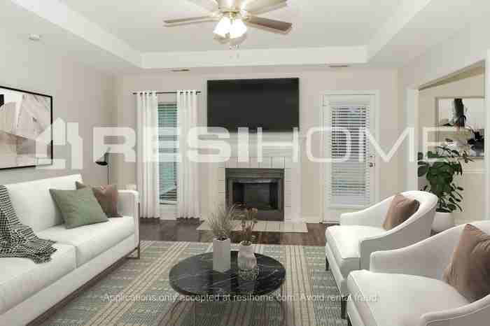 113 Castleridge Dr - Photo 4 of 15