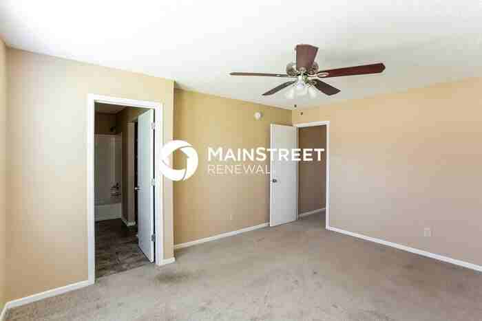 8339 Adams Mills Pl - Photo 7 of 16