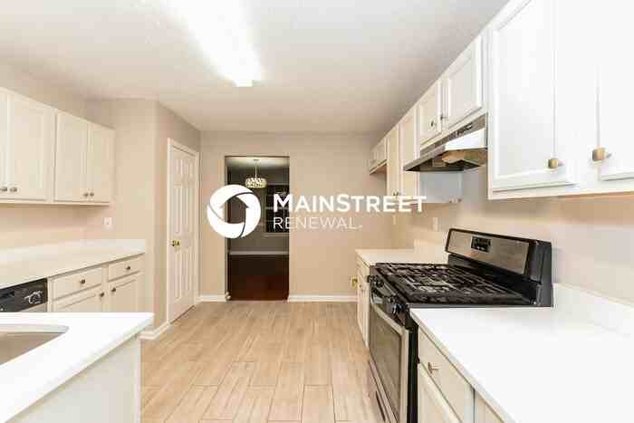 941 Reda Ct - Photo 6 of 17