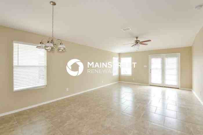 6826 Loma Secca - Photo 4 of 15