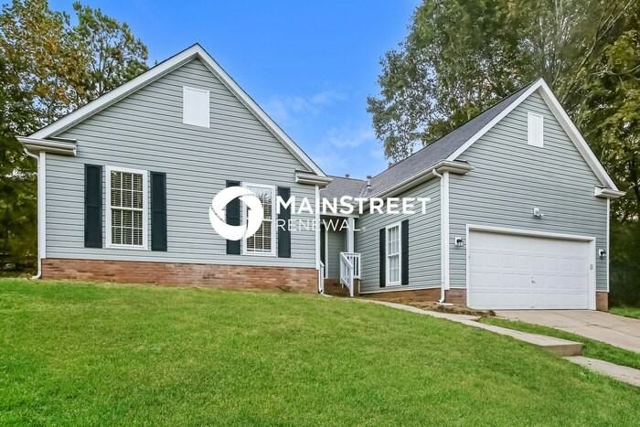 3330 Crescent Knoll Dr - Photo 3 of 15