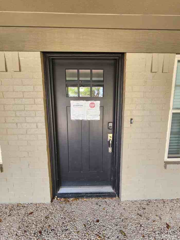 2801 Exeter Ave - Photo 2 of 40