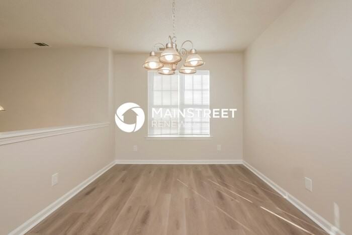 1103 Briar Cove Ct - Photo 4 of 17