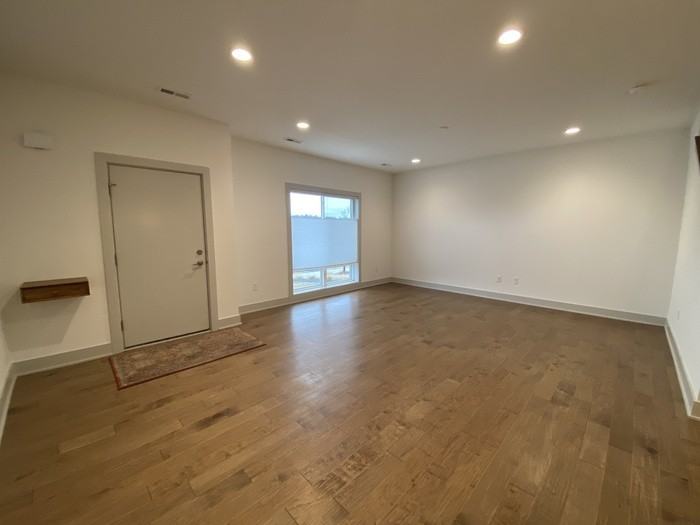 522 Sw 12th St - Photo 4 of 35