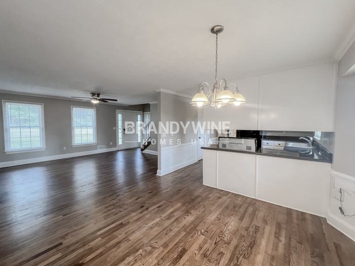 916 S Deshon Rd - Photo 7 of 35