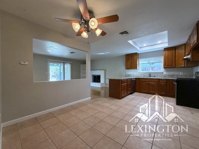 6375 Westwood Dr - Photo 6 of 30