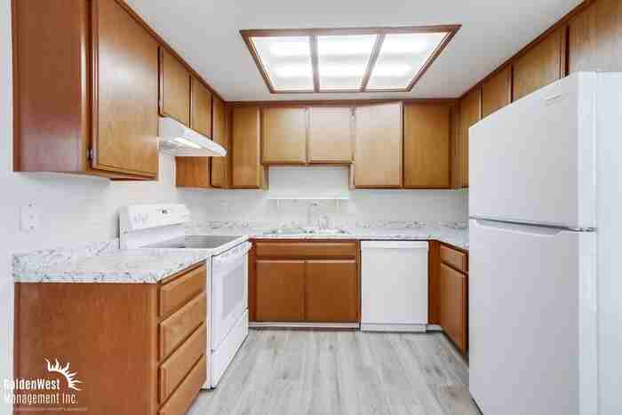 4074 35th St #4 - Photo 6 of 16