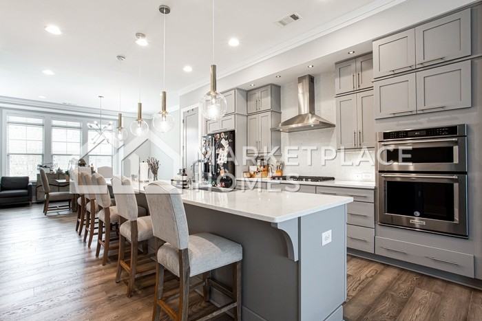 3594 Parkhaven Pl - Photo 7 of 50