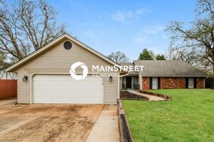 2213 Coachlight Dr - Photo 1 of 1