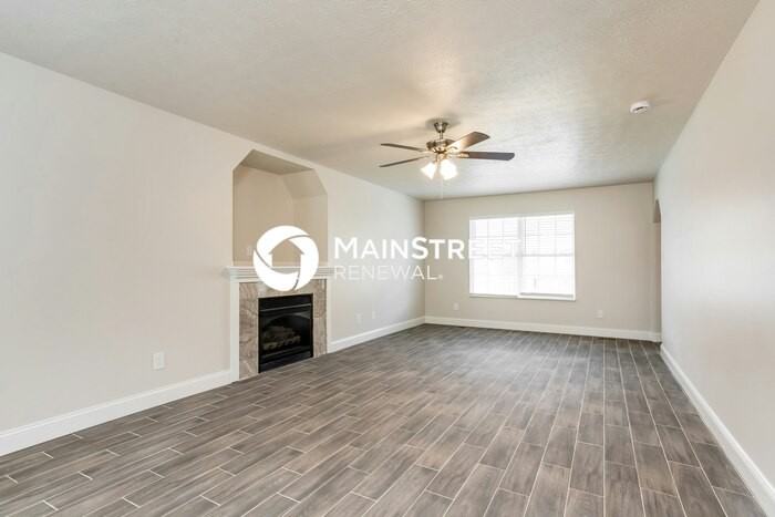 7114 Lyle Bend Ln - Photo 2 of 19