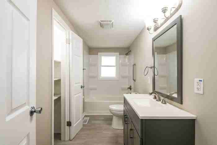 120 E 75th St - Photo 7 of 10