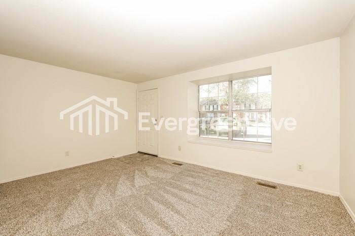 5871 Taylorsville Rd - Photo 3 of 15