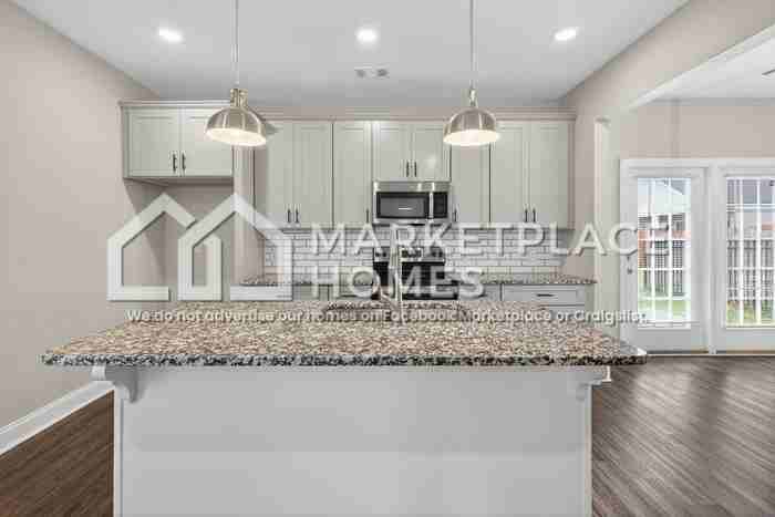 134 Barbara St - Photo 6 of 35