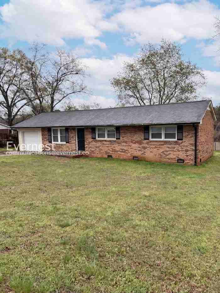 4026 Angus Dr - Photo 2 of 21