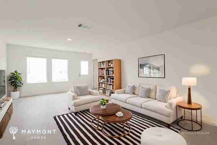 313 Kayden Ct - Photo 6 of 17