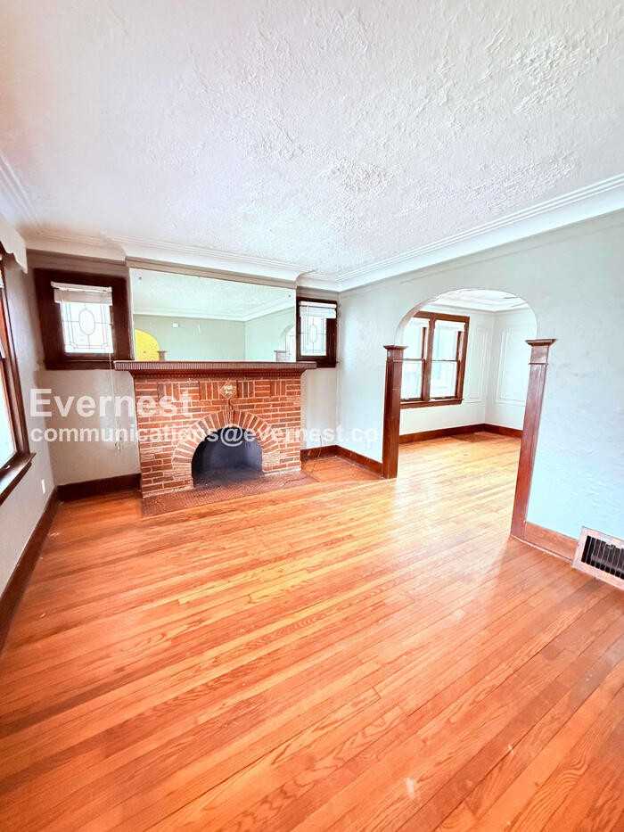 13523 Santa Rosa Dr - Photo 7 of 31