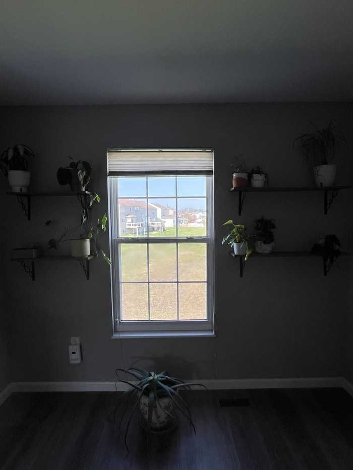 399 Montclair Tower Dr - Photo 6 of 7