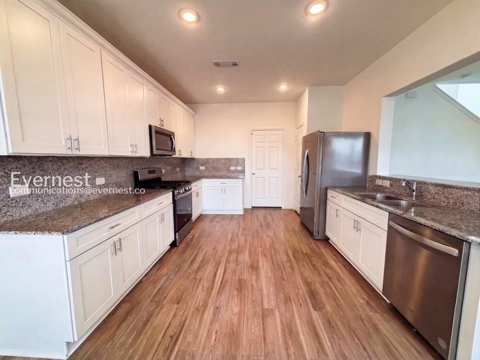 7314 Madison Commons Ln - Photo 4 of 29