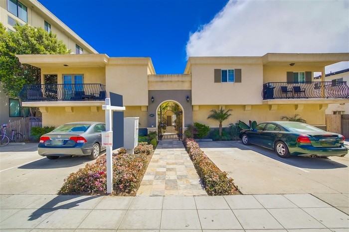 853 Thomas Ave #2 - Photo 2 of 8