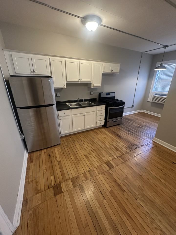 5945 Hyslop Pl #108 - Photo 2 of 5