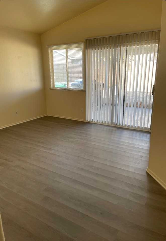 1757 Lightcap St #NA - Photo 2 of 5